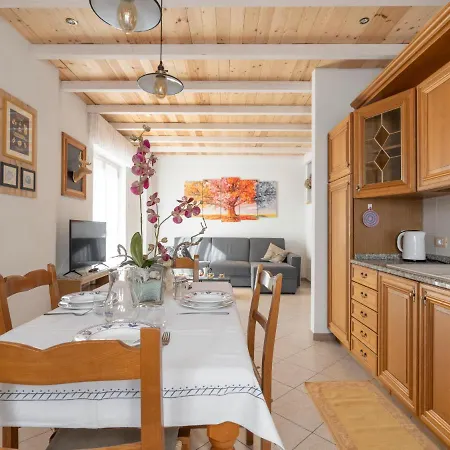 Casa 51 By Interhome Lägenhet Erli